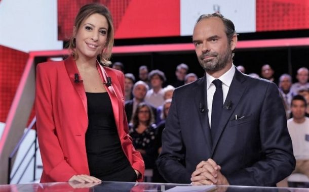 Léa Salamé en retrait pour ne pas 