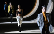 [Fashion Week AH 2020-21] Eighties encore et encore... chez Saint Laurent